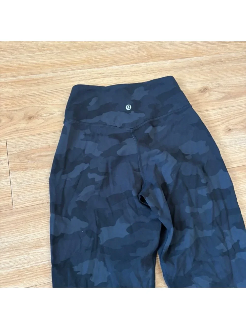 Lululemon Athletic Align Jogger HR Yoga Pants 28” Dark Coal Camo Women’s Sz 4